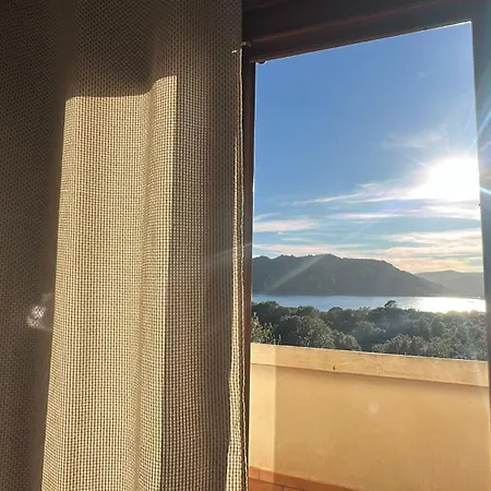 Villa Familiale Situee A 10 Minutes A Pieds De La De Santa Giulia *