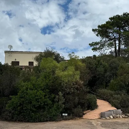 Familiale Situee A 10 Minutes A Pieds De La De Santa Giulia Porto-Vecchio